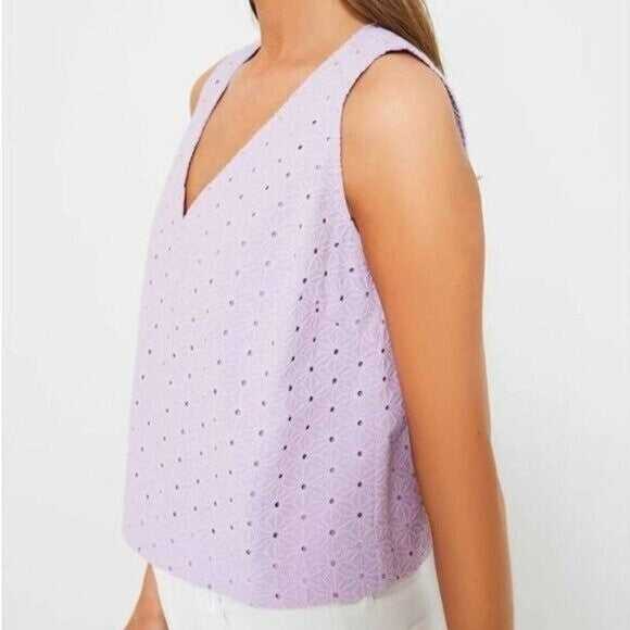 Tuckernuck | NEW Lavender Eyelet Valerie V-neckline Sleeveless Top Size XL