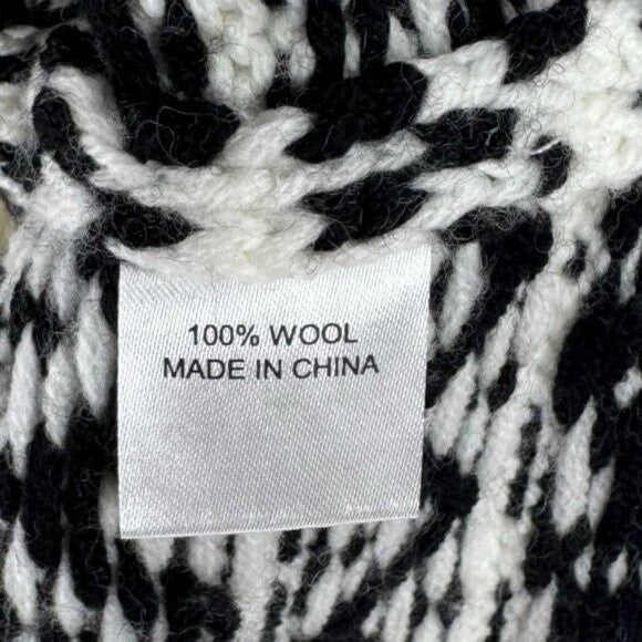 Tuckernuck NEW Charcoal and Cream Fair Isle Sandwick Pullover Sweater Size S