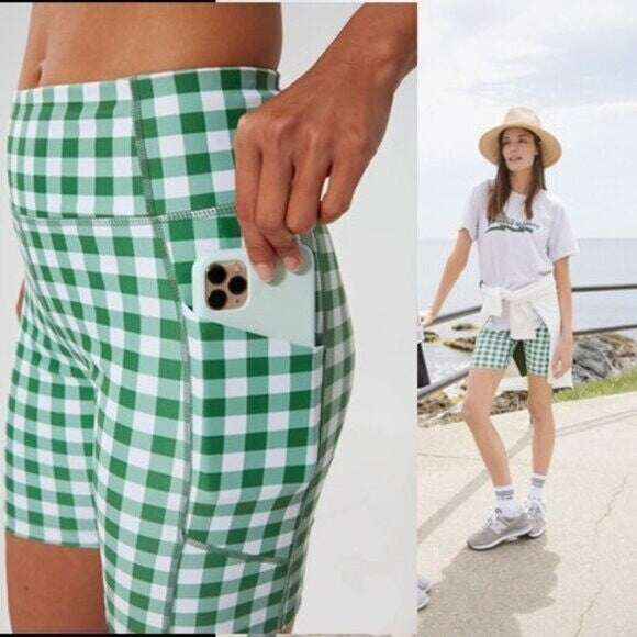 Tuckernuck NEW Sport Trellis Gingham Green White Biker Athletic 6" Shorts Size M