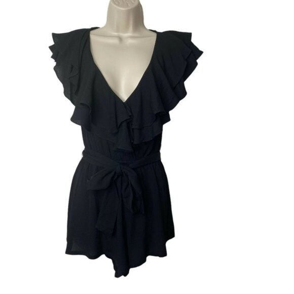 Privacy Please | NWT Rachel Ruffle V Neck Romper in Black Size S