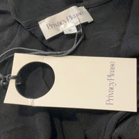 Privacy Please | NWT Rachel Ruffle V Neck Romper in Black Size S