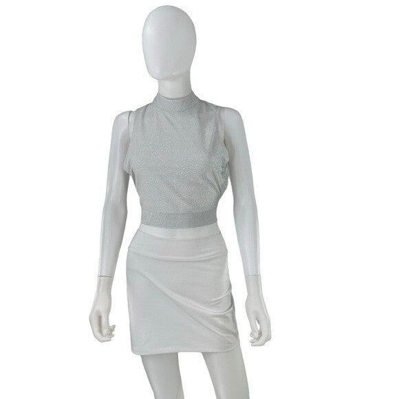 NEW superdown REVOLVE Sophie Metallic Silver Open Back Crop Top Size XL