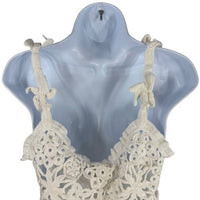 Farm Rio NEW White Flowers Crochet Handmade Peplum Scoop Neck Top Size XL