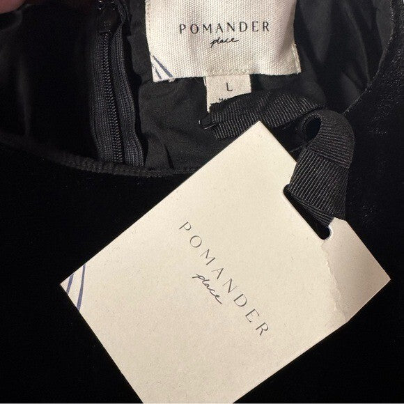 NEW Pomander Place Black Velvet Lillith Gold Embroidered Lace Maxi Dress Size L