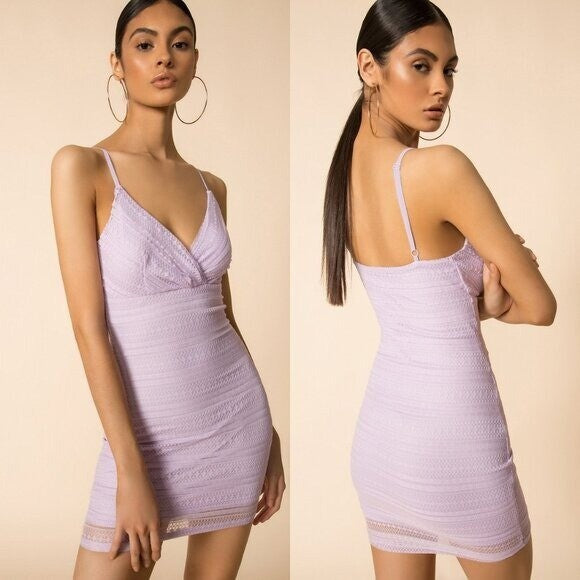 Superdown NEW Carissa Lavendar Purple Lace V Neck Bodycon Mini Dress Size M