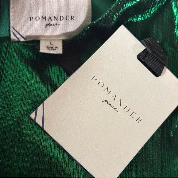 Pomander Place | NEW Emerald Crinkle Lurex Lillith Maxi Dress Size L