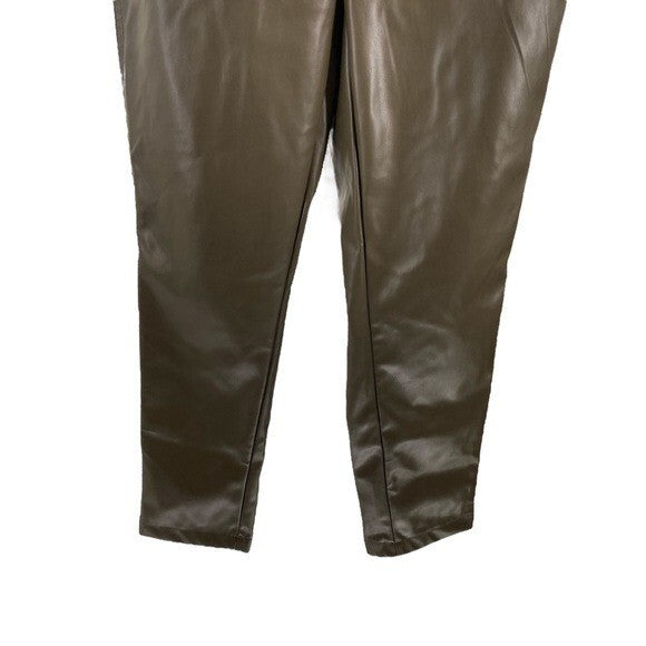 BCBGeneration | NEW Straight Cut Cropped Vegan Leather Pant in Olive Size XS