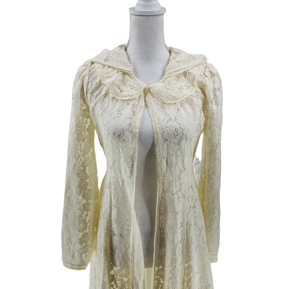 LoveShackFancy Makena Rare Lace Peter Pan Cape Overcoat In Ivory